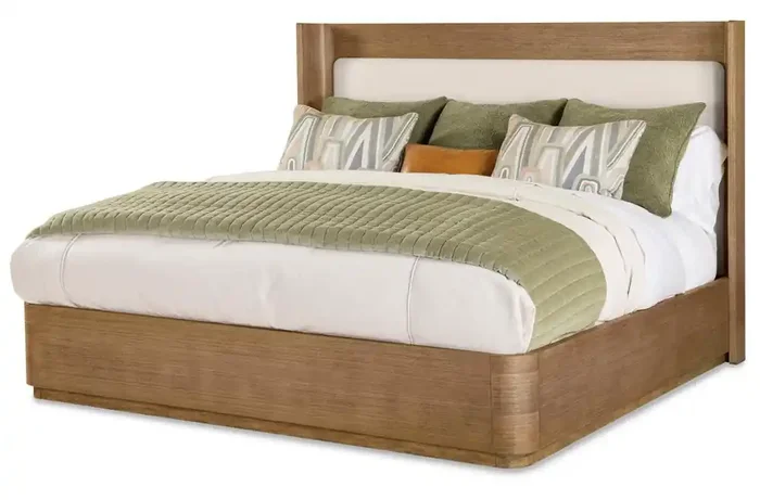 Century Furniture – Curate Cruz Bed – King 6/6 in Triza – CT6068K