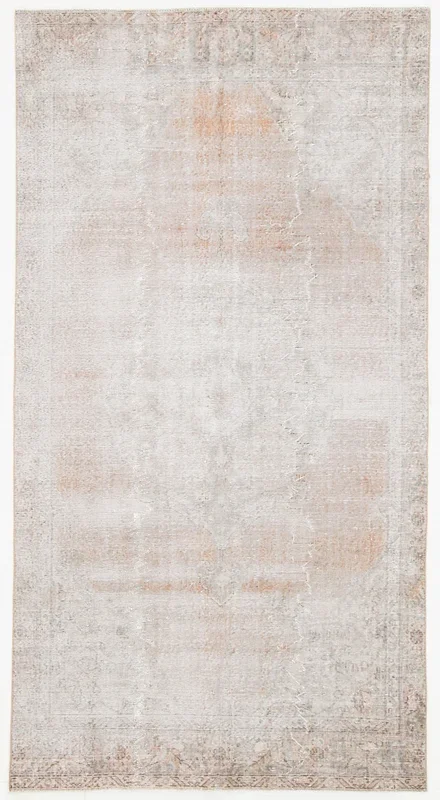 Turkish Vintage Rug 4’7″ x 8’5″ ft